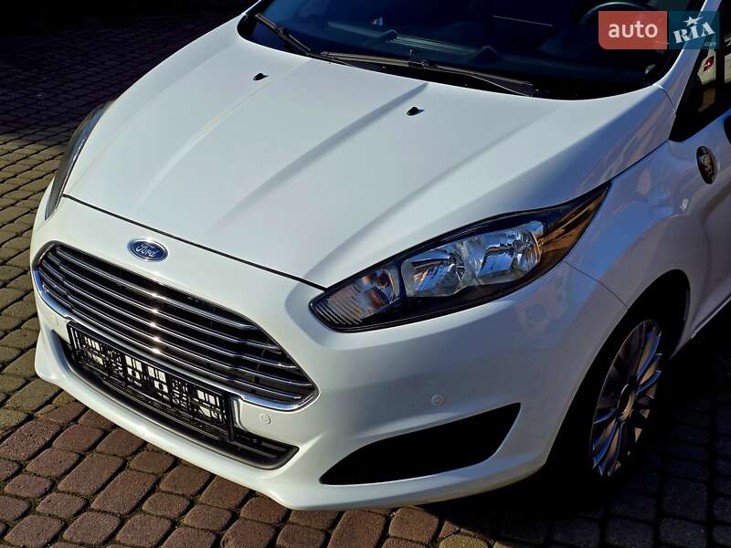Хетчбек Ford Fiesta 2014 в Мукачевому