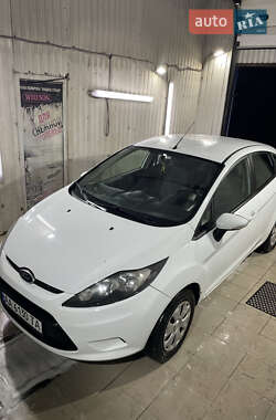 Хетчбек Ford Fiesta 2012 в Києві
