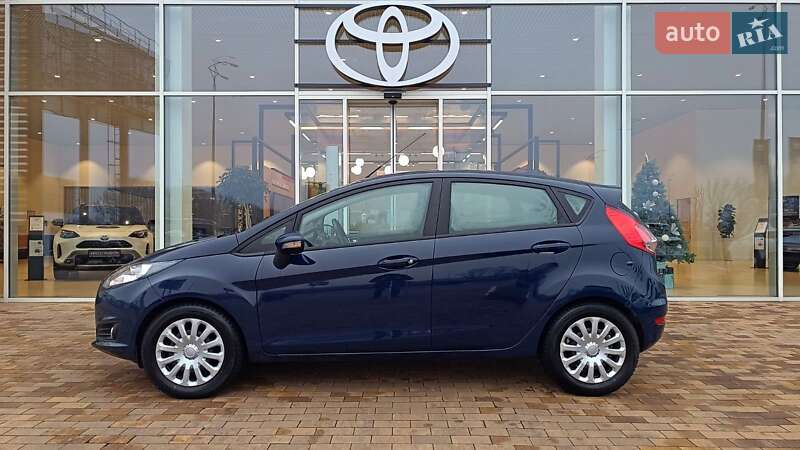 Хетчбек Ford Fiesta 2016 в Києві