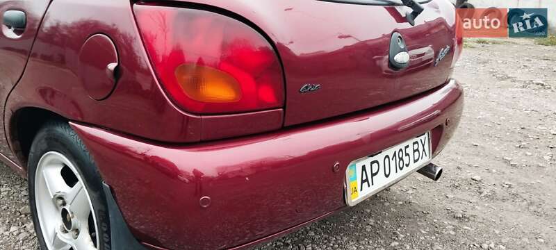 Хетчбек Ford Fiesta 1998 в Дніпрі