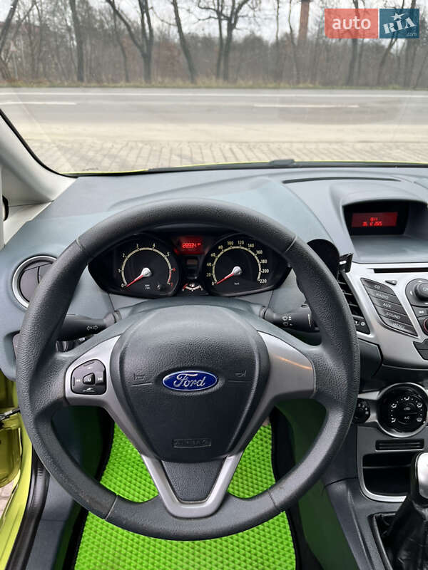 Седан Ford Fiesta 2010 в Тысменице фото 8 Седан Ford Fiesta 2010 в Тысменице