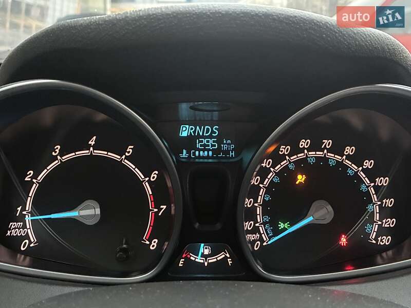 Седан Ford Fiesta 2014 в Києві
