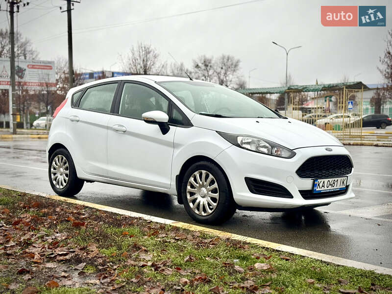 Хетчбек Ford Fiesta 2017 в Бучі фото Хетчбек Ford Fiesta 2017 в Бучі