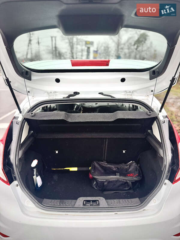 Хетчбек Ford Fiesta 2017 в Бучі фото 16 Хетчбек Ford Fiesta 2017 в Бучі