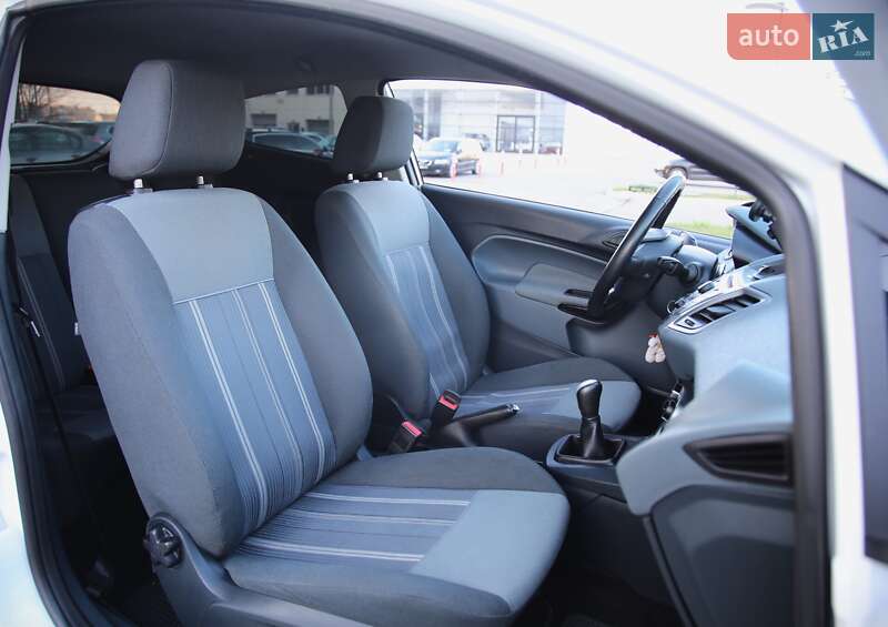 Хэтчбек Ford Fiesta 2010 в Харькове