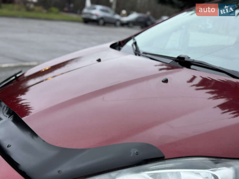 Седан Ford Fiesta 2014 в Ровно фото 8 Седан Ford Fiesta 2014 в Ровно