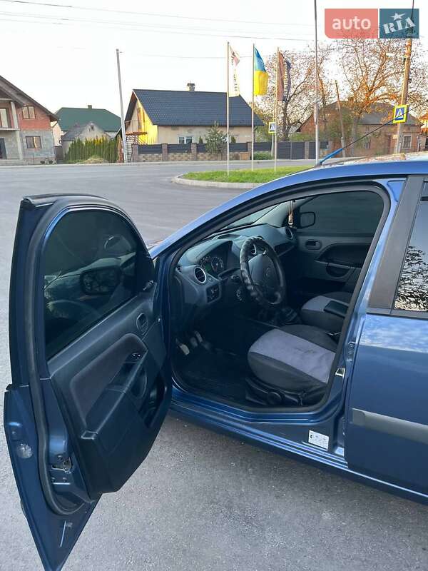 Хетчбек Ford Fiesta 2006 в Судовій Вишні фото 4 Хетчбек Ford Fiesta 2006 в Судовій Вишні