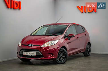 Хэтчбек Ford Fiesta 2011 в Киеве