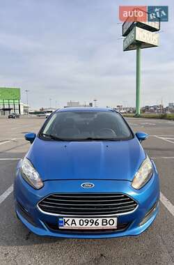Седан Ford Fiesta 2014 в Києві