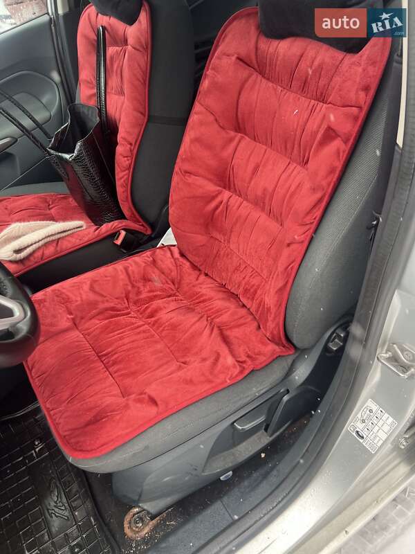 Хэтчбек Ford Fiesta 2011 в Броварах фото 13 Хэтчбек Ford Fiesta 2011 в Броварах