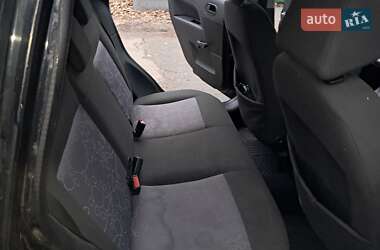 Хэтчбек Ford Fiesta 2006 в Киеве