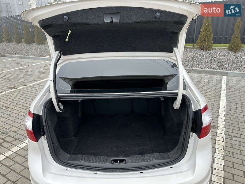 Седан Ford Fiesta 2016 в Тернополе