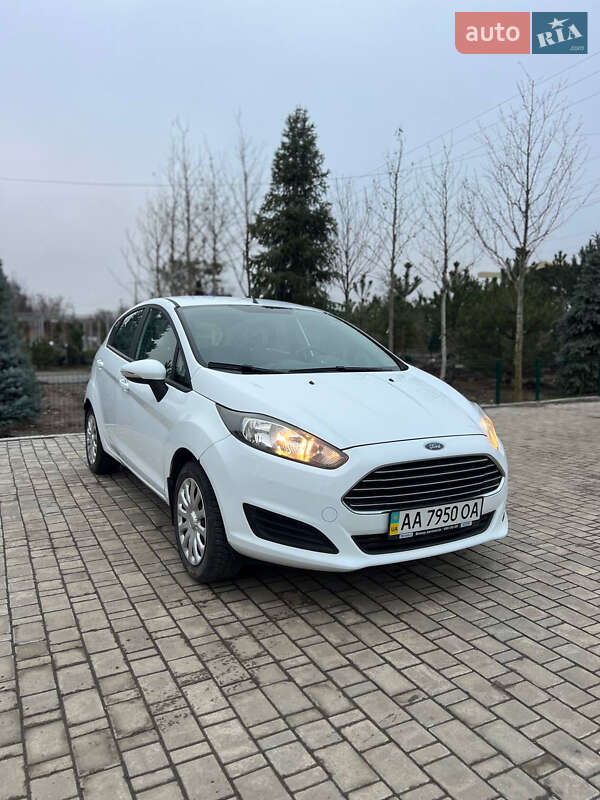 Хэтчбек Ford Fiesta 2013 в Белогородке