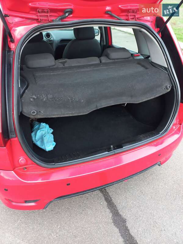 Хетчбек Ford Fiesta 2007 в Кривому Розі