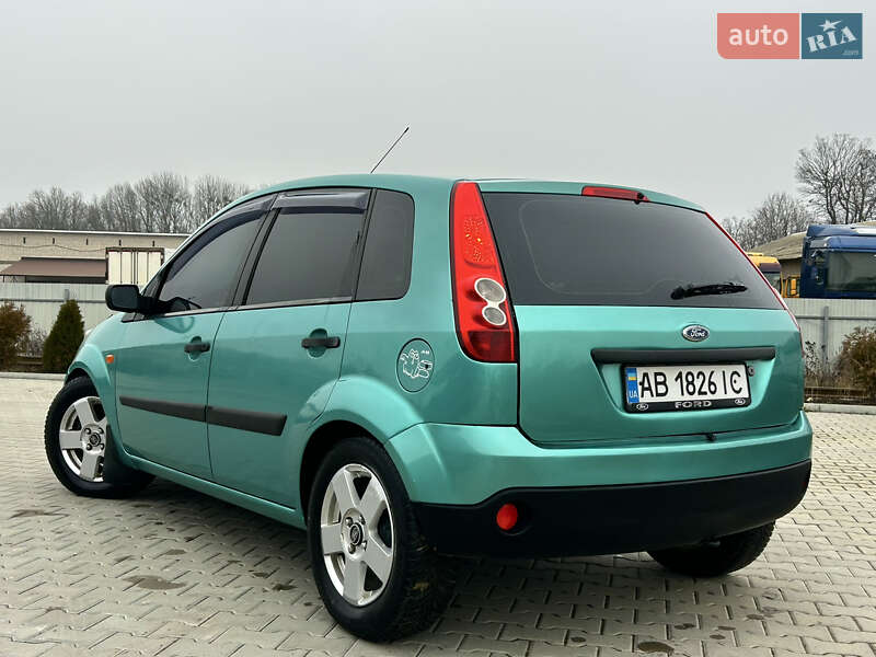 Хэтчбек Ford Fiesta 2007 в Вапнярке