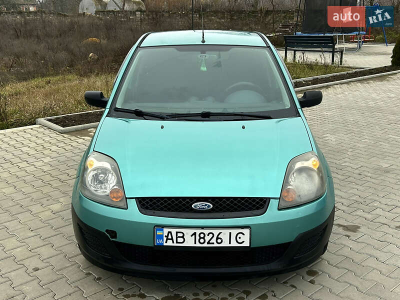 Хэтчбек Ford Fiesta 2007 в Вапнярке