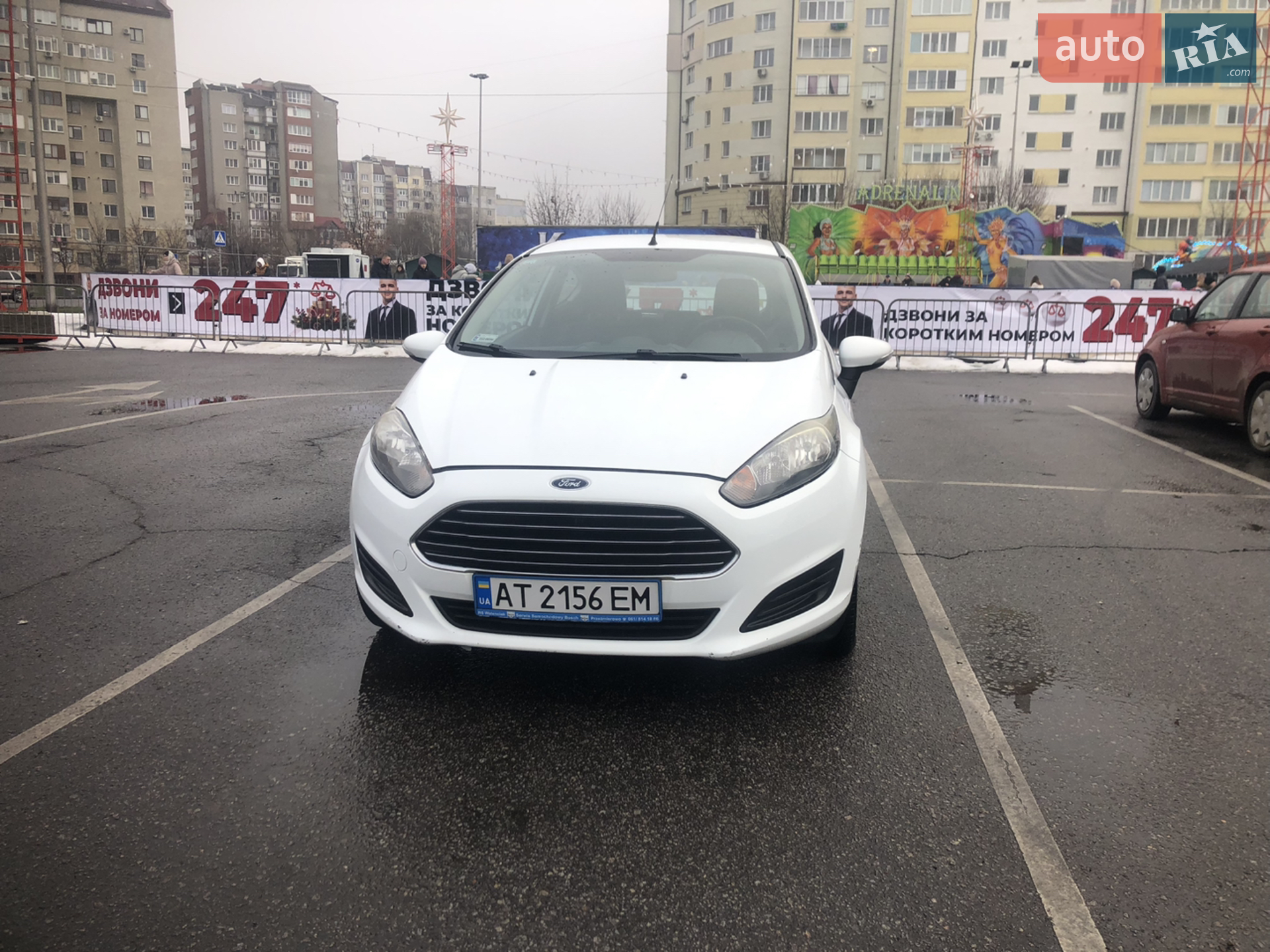 2013 Ford Fiesta - мініатюра 8