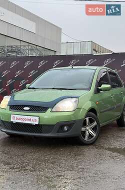 Хэтчбек Ford Fiesta 2006 в Сумах