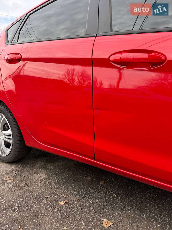 Хэтчбек Ford Fiesta 2013 в Днепре