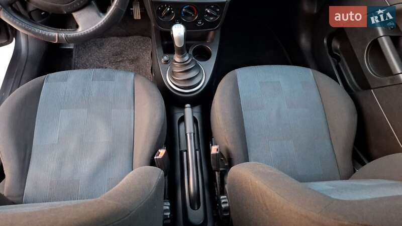 Хетчбек Ford Fiesta 2008 в Києві