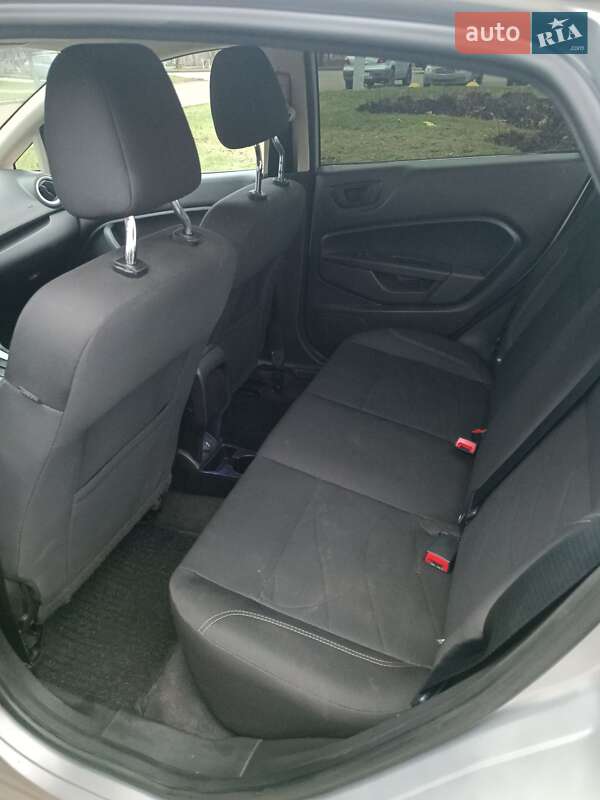 Седан Ford Fiesta 2017 в Краматорську