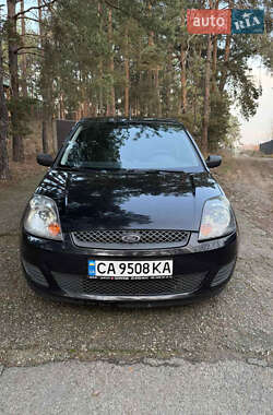 Хэтчбек Ford Fiesta 2007 в Киеве