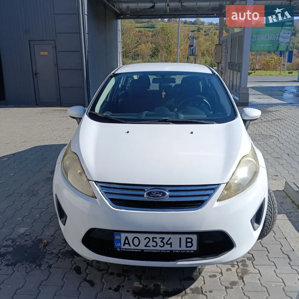 2011 Ford Fiesta - мініатюра 27