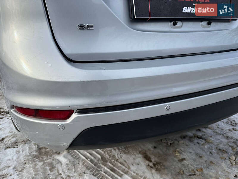 Седан Ford Fiesta 2015 в Коломые