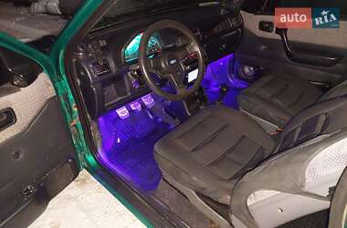 Хэтчбек Ford Fiesta 1993 в Львове