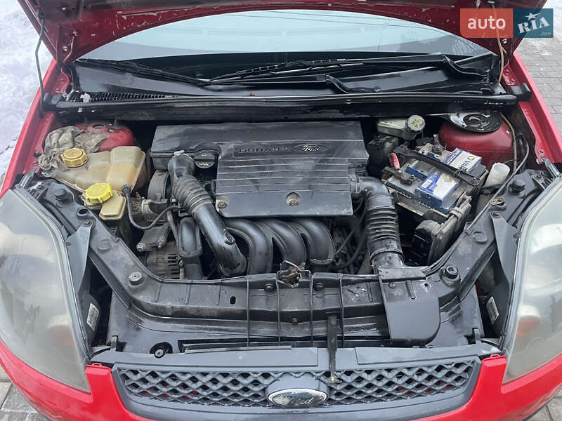 Хэтчбек Ford Fiesta 2007 в Харькове