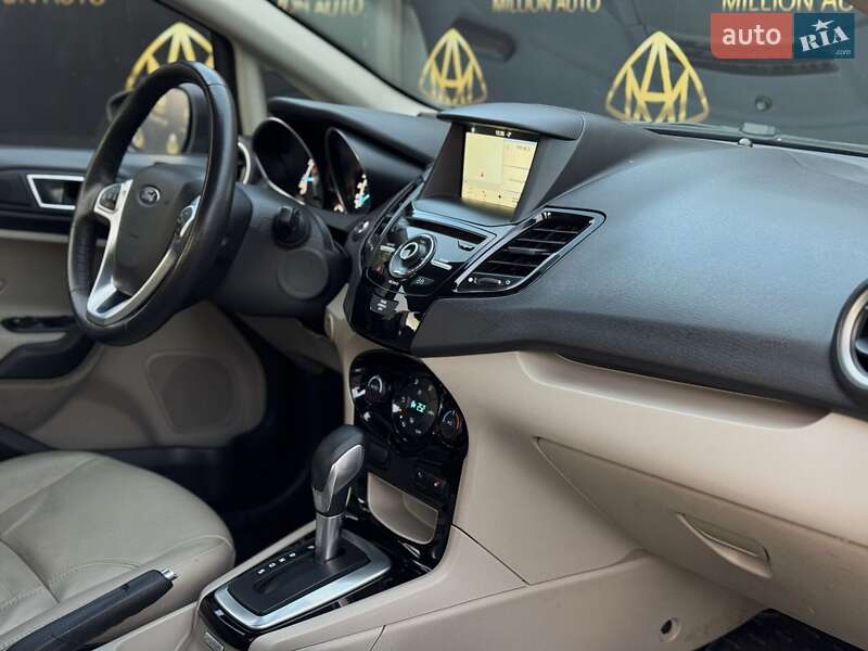 Седан Ford Fiesta 2017 в Києві