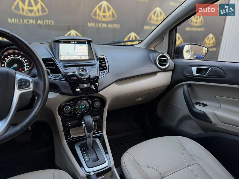 Седан Ford Fiesta 2017 в Києві