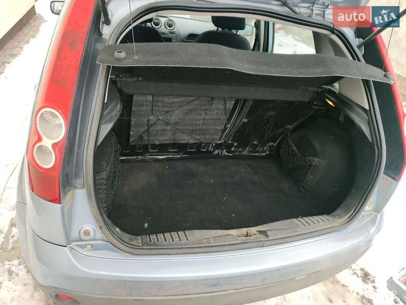 Хэтчбек Ford Fiesta 2006 в Тернополе фото 8 Хэтчбек Ford Fiesta 2006 в Тернополе