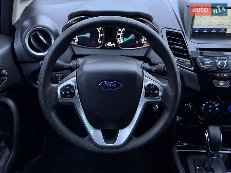 Хетчбек Ford Fiesta 2018 в Києві