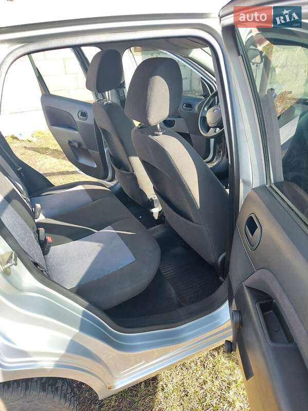 Хетчбек Ford Fiesta 2007 в Києві