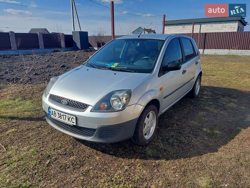 Хетчбек Ford Fiesta 2007 в Києві