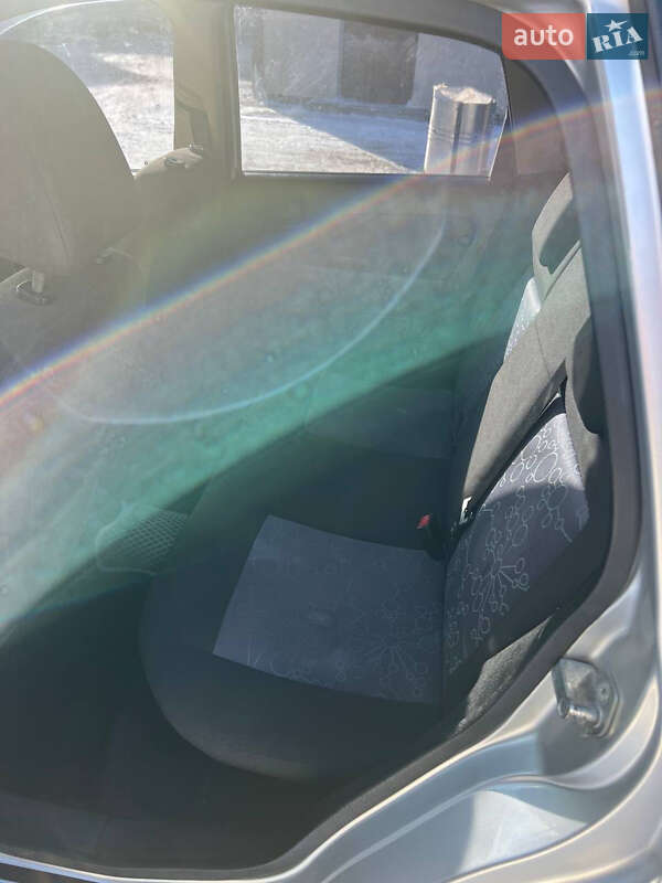 Хэтчбек Ford Fiesta 2006 в Тернополе