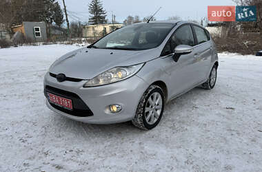 Хэтчбек Ford Fiesta 2010 в Виннице