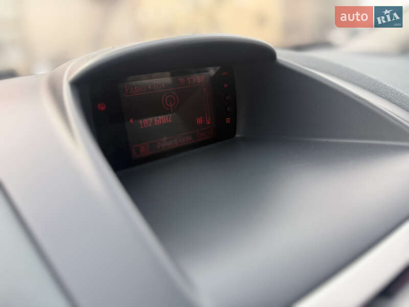 Хэтчбек Ford Fiesta 2010 в Виннице