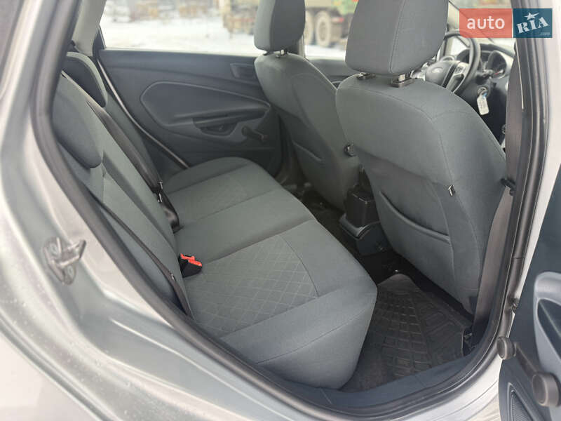 Хэтчбек Ford Fiesta 2010 в Виннице