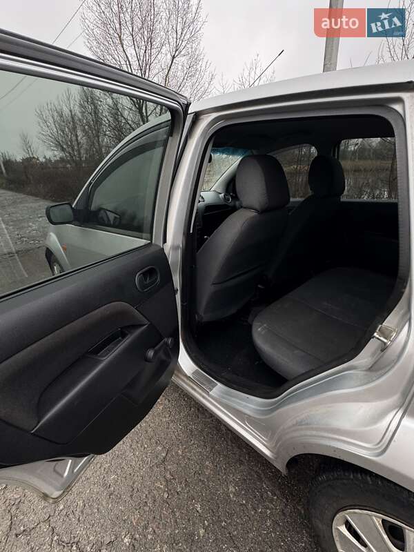 Хэтчбек Ford Fiesta 2008 в Бородянке