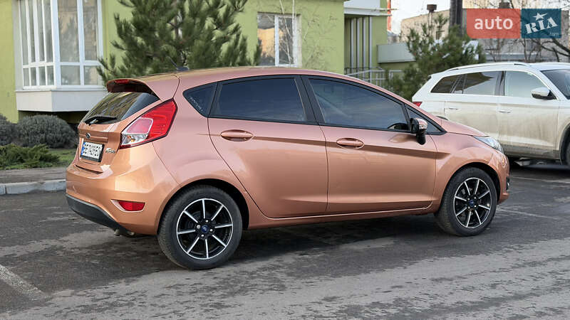 Седан Ford Fiesta 2016 в Миколаєві