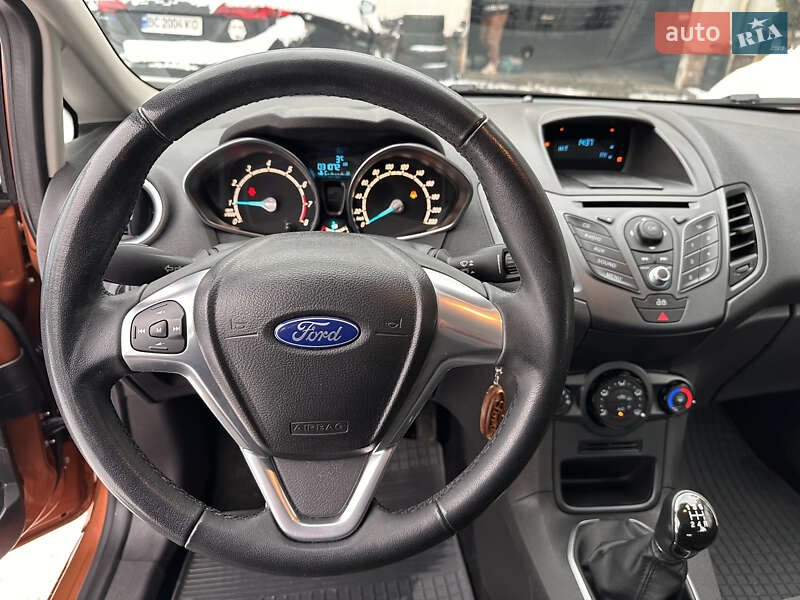 Хэтчбек Ford Fiesta 2013 в Львове