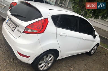 Хэтчбек Ford Fiesta 2009 в Новоднестровске