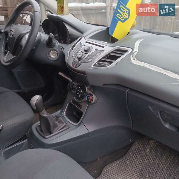 Хэтчбек Ford Fiesta 2010 в Шепетовке
