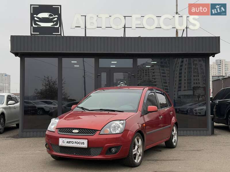 Хэтчбек Ford Fiesta 2007 в Киеве