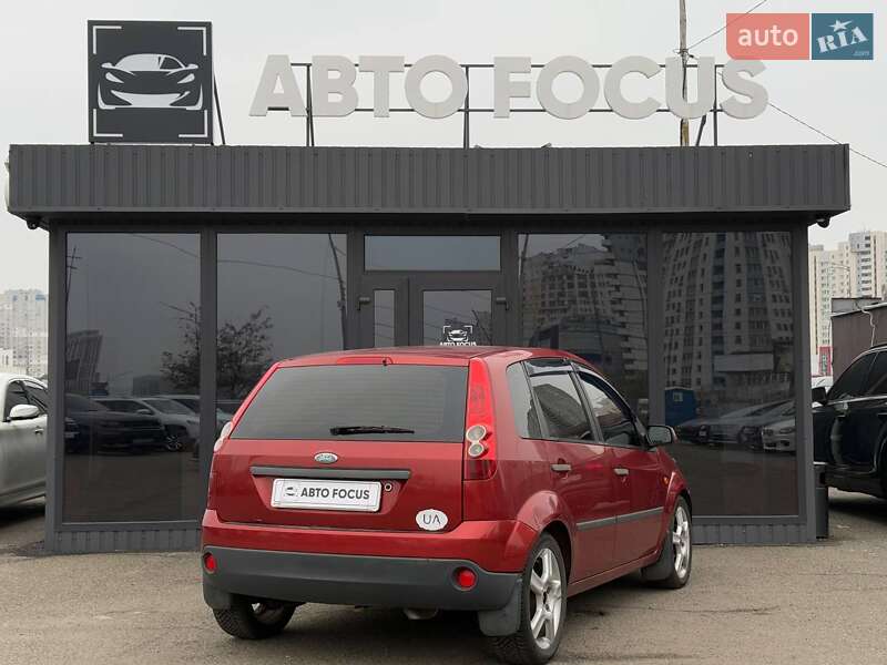 Хэтчбек Ford Fiesta 2007 в Киеве