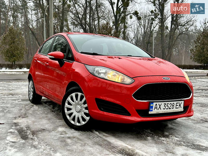 Хэтчбек Ford Fiesta 2016 в Харькове