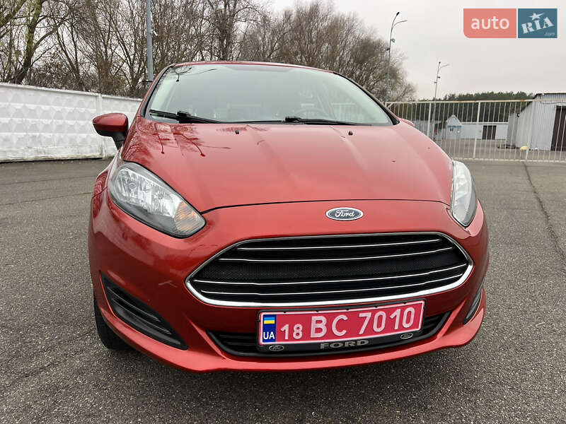Хэтчбек Ford Fiesta 2018 в Киеве