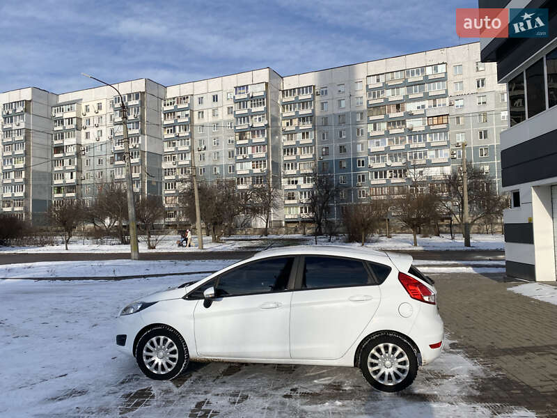 Хэтчбек Ford Fiesta 2017 в Черкассах